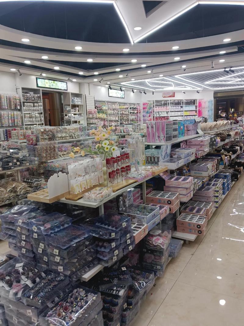 电子商务平台：谁在引领未来？